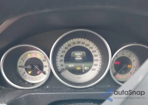 2014 Mercedes-Benz E 350 4Matic z USA, uszkodzony, nr VIN WDDHF8JB0EB078196